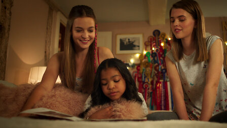 Watch The Sleepover. Episode 5 of Season 1.